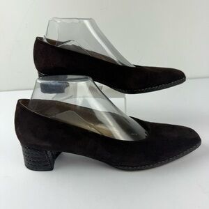 Vintage Stuart Weitzman Womens 8.5AA Brown Microsuede Pump Heel